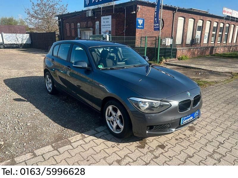 Gebraucht BMW 114 Advantage 102 PS (75 kW) 2013 Grau Kleinwagen