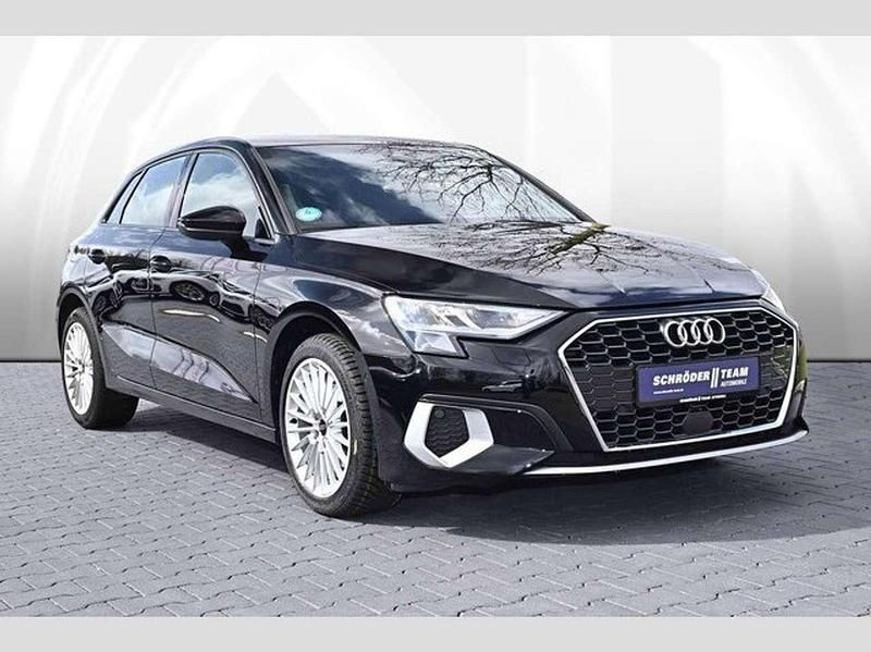 Gebraucht Audi A3 Advanced 116 PS (85 kW) 2024 Brillantschwarz Limousine