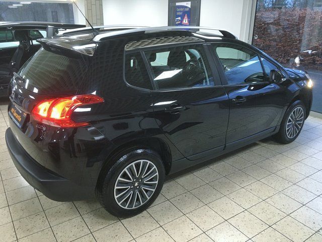 Gebraucht Peugeot 2008 Access 82 PS (60 kW) 2015 Schwarz metallic SUV