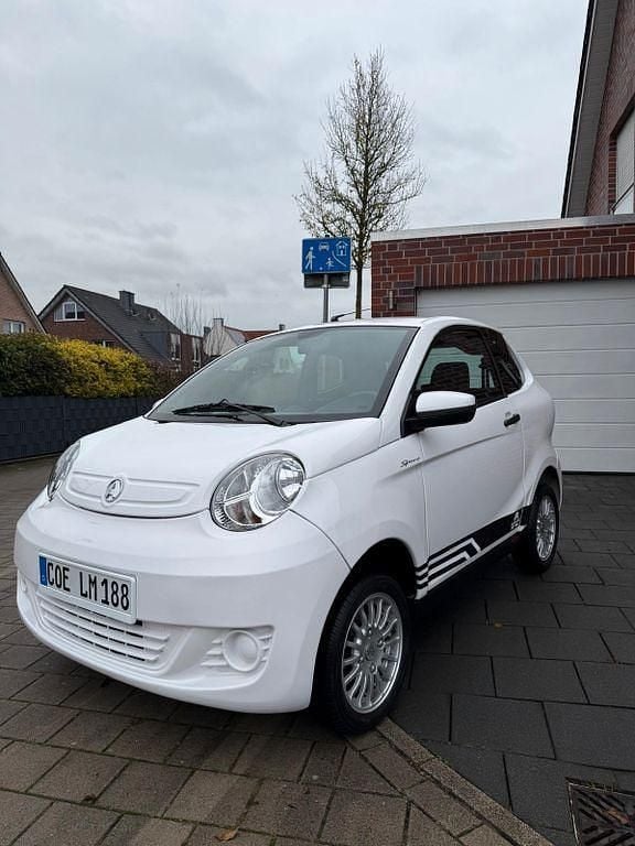Weiß Gebraucht 2023 Aixam Minauto Sport Kleinwagen | 13.950 € (Etwas zu teuer) - Bild 1/4