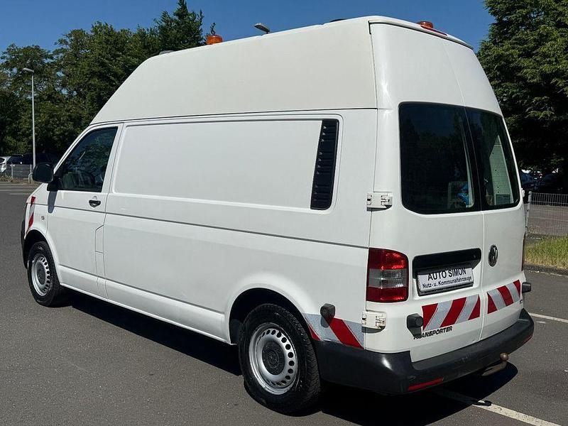 Gebraucht VW T5 102 PS (75 kW) 2015 Weiß Van