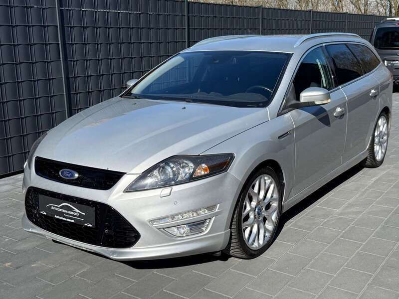 Silber Gebraucht 2014 Ford Mondeo Titanium S Kombi | 11.900 € (Fairer Preis) - Bild 1/4