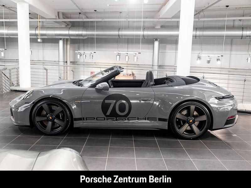 Neu Porsche 992 541 PS (397 kW) 2026 Grau Cabrio