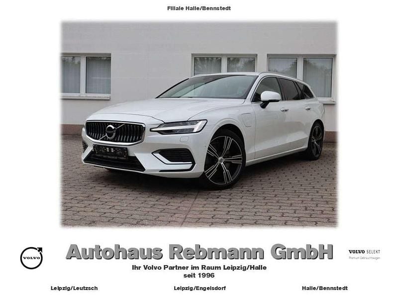 Crystal white Gebraucht 2021 Volvo V60 Inscription Kombi | 33.500 € (Fairer Preis) - Bild 1/4