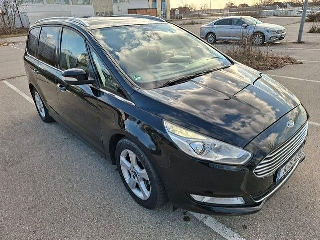 Gebraucht Ford Galaxy Titanium 209 PS (153 kW) 2015 Schwarz Van / Kleinbus