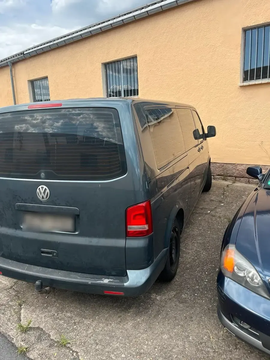 Gebraucht VW Caravelle 131 PS (96 kW) 2007 Grau Van