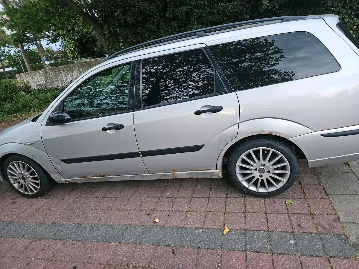 Gebraucht Ford Focus 2003 Grau Kombi