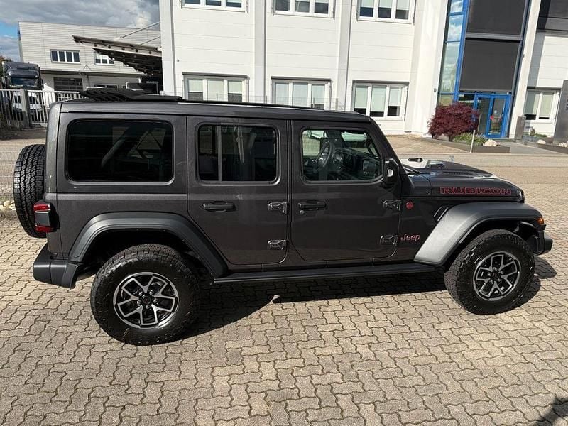 Neu Jeep Wrangler Rubicon 272 PS (200 kW) 2025 Grau SUV