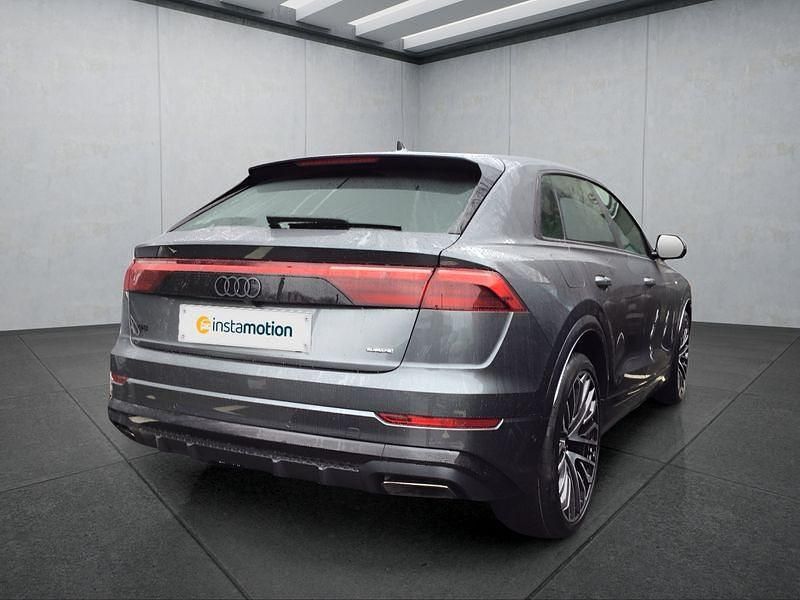 Gebraucht Audi Q8 286 PS (210 kW) 2026 Grau SUV
