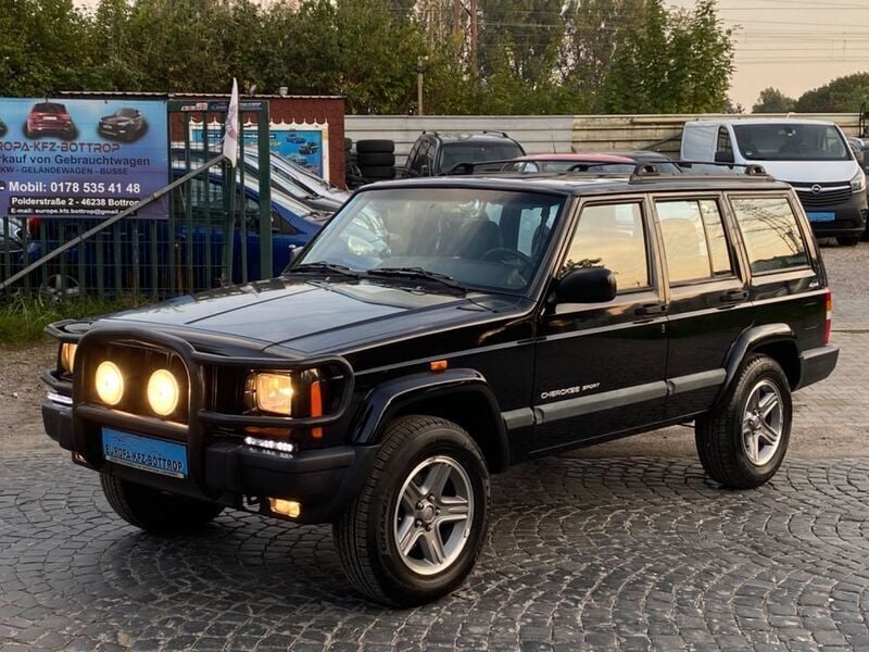 Schwarz Gebraucht 2000 Jeep Grand Cherokee SUV | 9.999 € (Guter Preis) - Bild 1/4