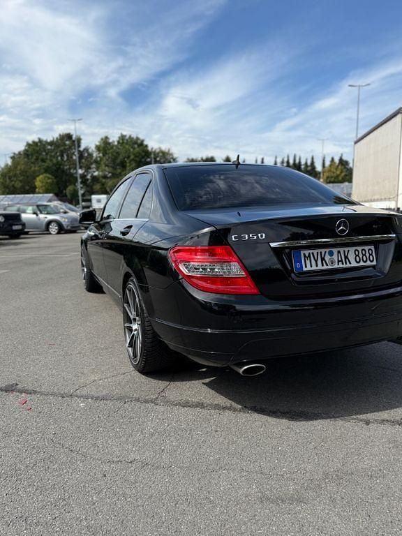 Gebraucht Mercedes C350 Elegance 231 PS (169 kW) 2009 Schwarz Limousine