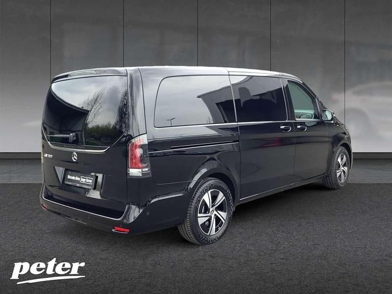 Gebraucht Mercedes EQV300 150 kW (204 PS) 2025 Schwarz Van / Kleinbus