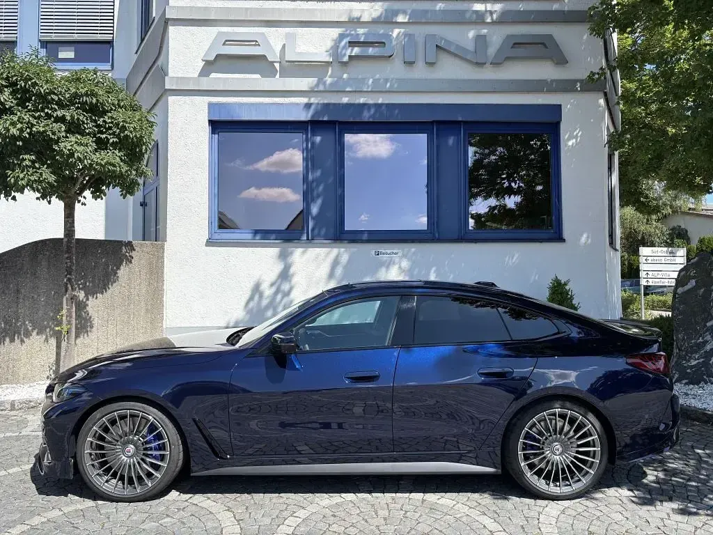 Gebraucht Alpina D4 355 PS (261 kW) 2026 Tansanitblau ii Coupé