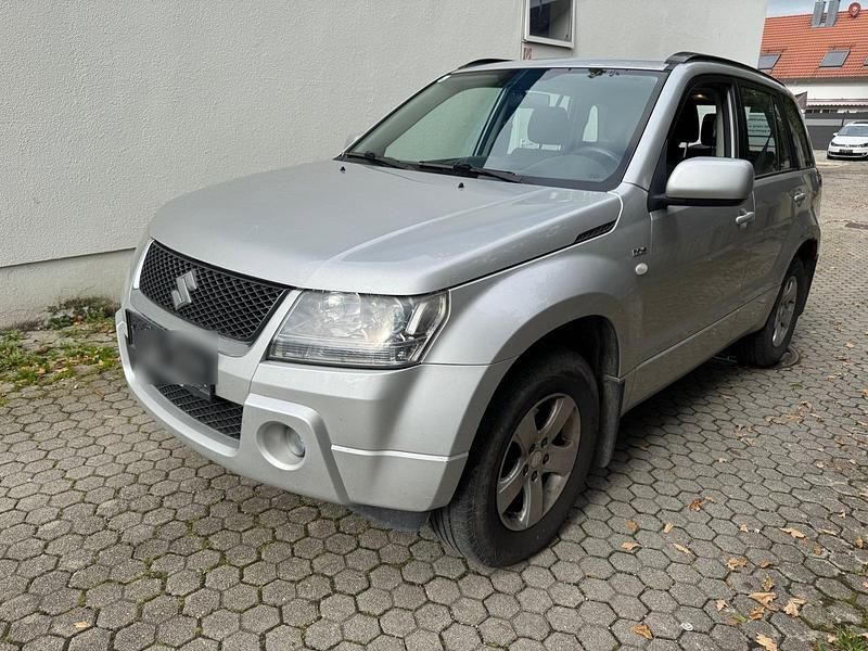 Silber Gebraucht 2007 Suzuki Grand Vitara SUV | 2.900 € (Superpreis) - Bild 1/4