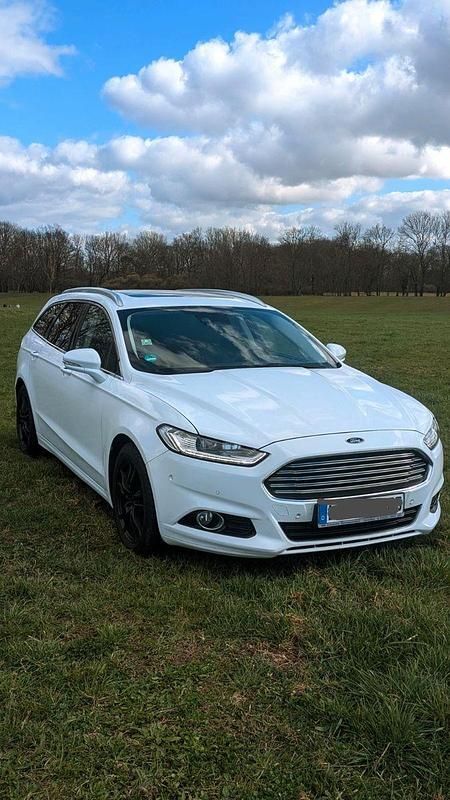 Gebraucht Ford Mondeo Trend 150 PS (110 kW) 2016 Weiß Kombi