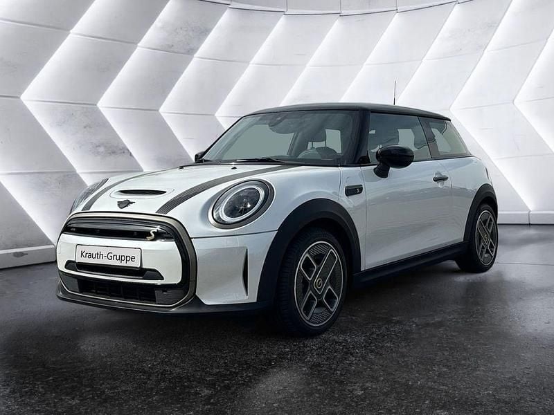 Gebraucht Mini Cooper SE 135 kW (184 PS) 2023 Weiß Kleinwagen