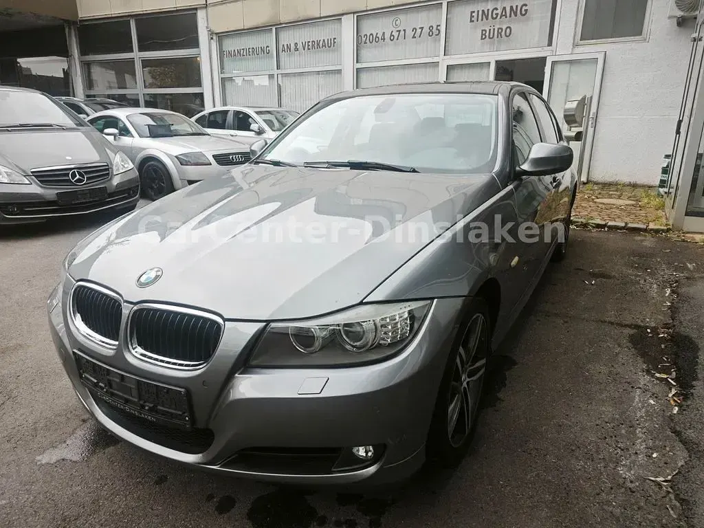 Gebraucht BMW 320 Comfort Edition 170 PS (125 kW) 2010 Limousine