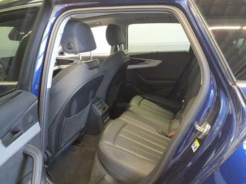 Gebraucht Audi A4 Ambiente 150 PS (110 kW) 2020 Blau Kombi