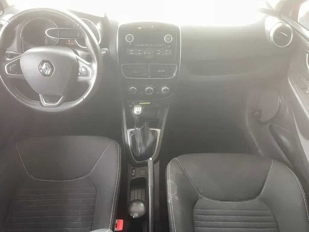 Gebraucht Renault Clio IV LIMITED 90 PS (66 kW) 2017 Silber Limousine