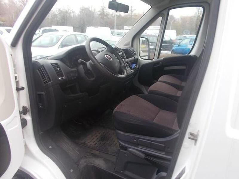 Gebraucht Fiat Ducato 131 PS (96 kW) 2012 Ambient weiss (weiß) Van