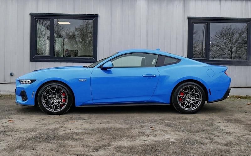 Neu Ford Mustang GT 446 PS (328 kW) 2026 Blau Coupé