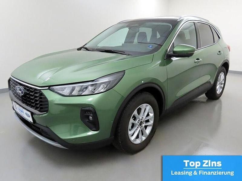 Gebraucht Ford Kuga Titanium 150 PS (110 kW) 2024 Burstinggreen SUV