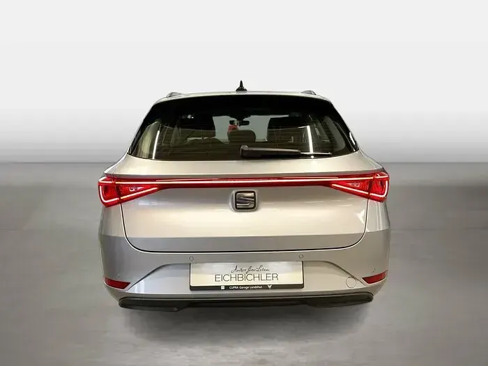 Gebraucht Seat Leon Style 150 PS (110 kW) 2023 Urban silber Kombi