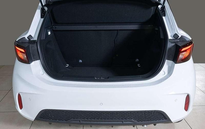 Gebraucht MG MG3 194 PS (142 kW) 2024 Dover white Kleinwagen