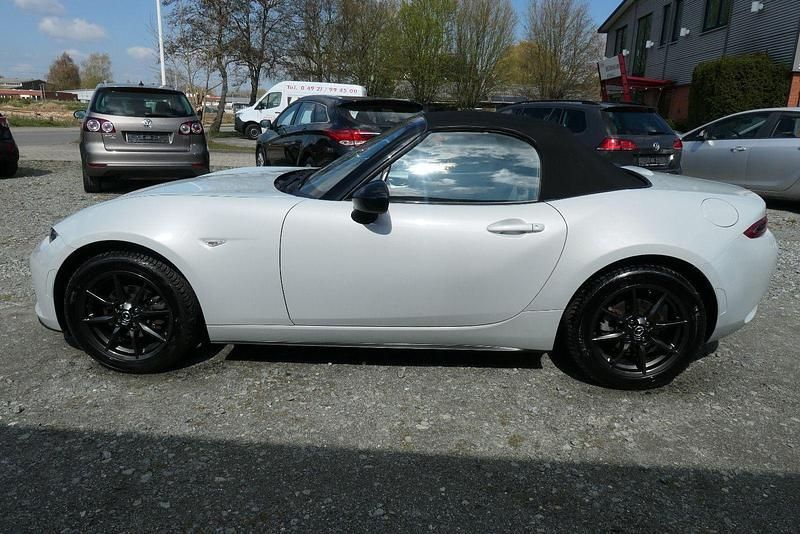 Gebraucht Mazda MX5 Exclusive-Line 131 PS (96 kW) 2015 Weiß Cabrio