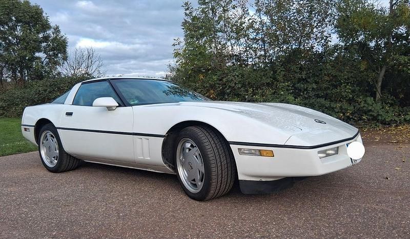 Weiß Gebraucht 1988 Corvette C4 Coupé | 14.900 € - Bild 1/4