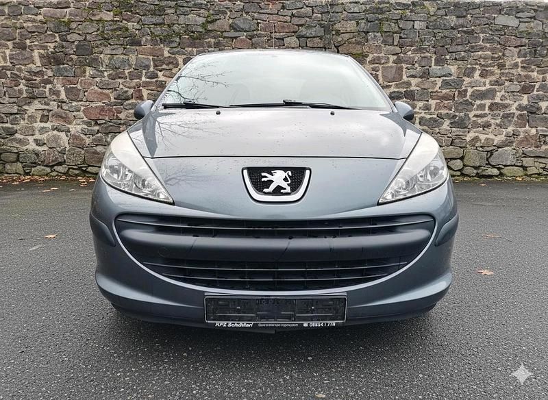 Gebraucht Peugeot 207 110 PS (80 kW) 2009 Grau Limousine