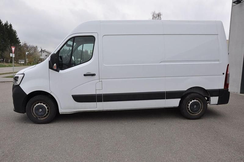 Gebraucht Renault Master Komfort 150 PS (110 kW) 2022 Weiß Van / Kleinbus