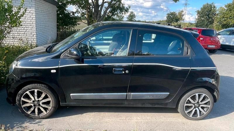 Schwarz Gebraucht 2015 Renault Twingo Kleinwagen | 2.399 € (Superpreis) - Bild 1/4