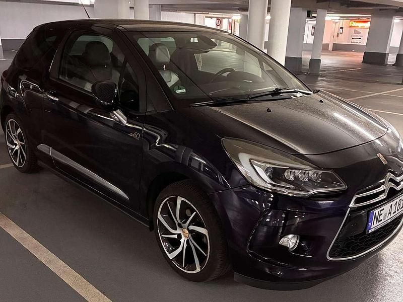 Gebraucht Citroën DS3 PureTech 110 PS (80 kW) 2015 Blau Limousine