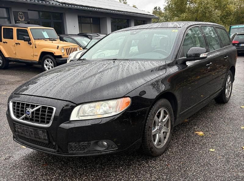 Schwarz Gebraucht 2008 Volvo V70 Kombi | 3.500 € (Guter Preis) - Bild 1/4
