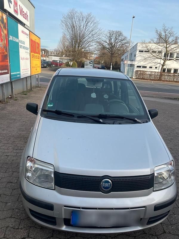 Grau Gebraucht 2007 Fiat Panda Kombi | 650 € - Bild 1/4