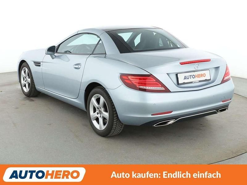 Gebraucht Mercedes SLC200 184 PS (135 kW) 2018 Diamantsilber