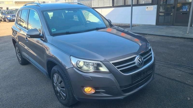 Gebraucht VW Tiguan Sport 150 PS (110 kW) 2008 Grau SUV