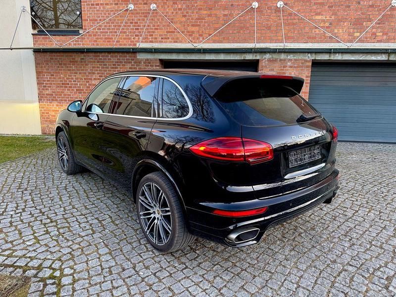 Gebraucht Porsche Cayenne 262 PS (192 kW) 2015 Schwarz SUV