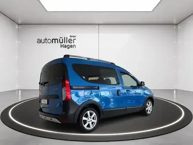 Gebraucht Dacia Dokker Stepway 116 PS (85 kW) 2015 Blau sky Van / Kleinbus