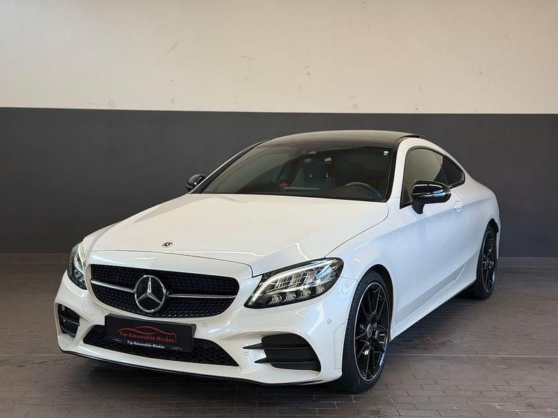 Gebraucht Mercedes C300 AMG line Plus 245 PS (180 kW) 2022 Weiß Coupé