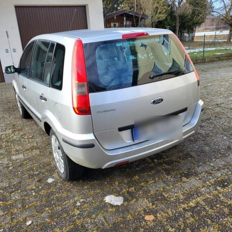 Gebraucht Ford Fusion 80 PS (58 kW) 2005 Silber Kleinwagen