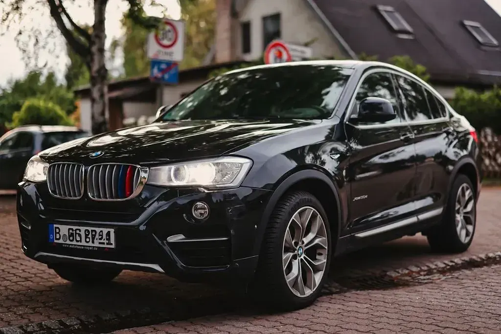 Gebraucht BMW X4 Performance 258 PS (189 kW) 2016 Schwarz SUV