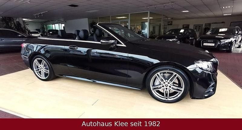 Gebraucht Mercedes E300 AMG line 245 PS (180 kW) 2018 Schwarz Cabrio