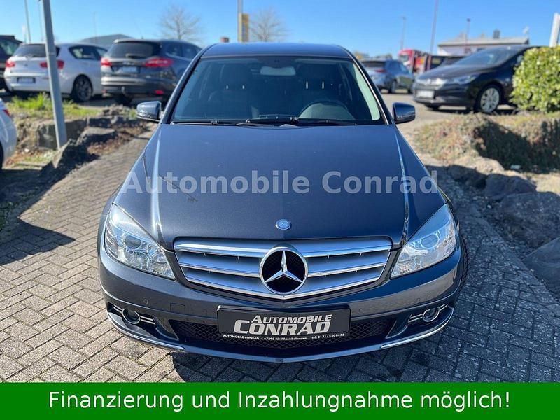 Gebraucht Mercedes C200 136 PS (100 kW) 2011 Grau Limousine
