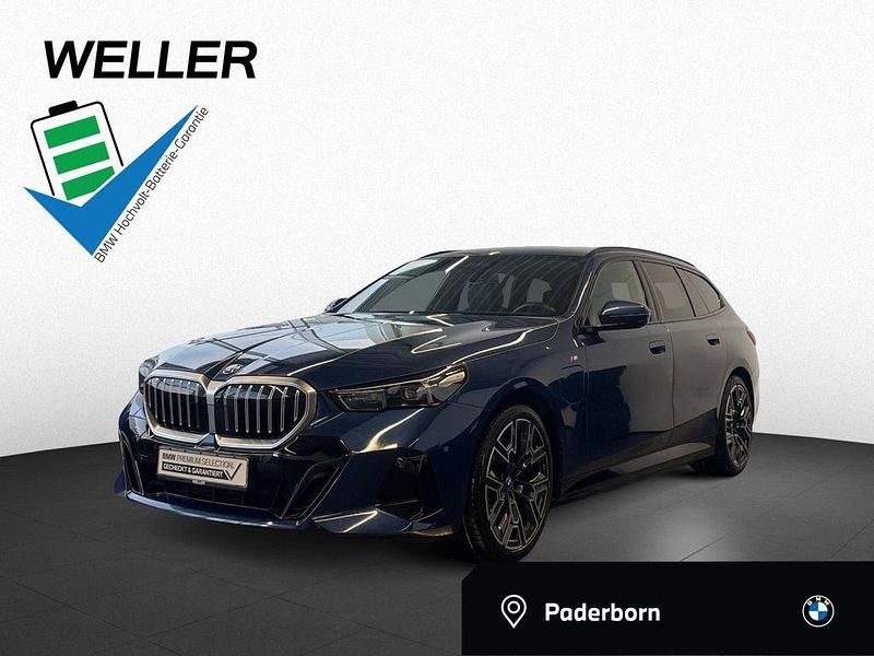 Gebraucht BMW 530e M Sport 299 PS (219 kW) 2024 Phytonicblau (blau) Kombi