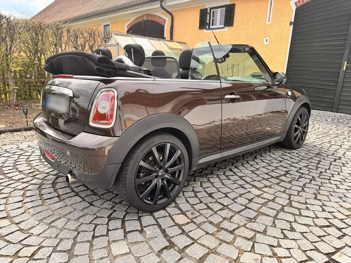 Gebraucht Mini Cooper 124 PS (91 kW) 2010 Braun Kleinwagen