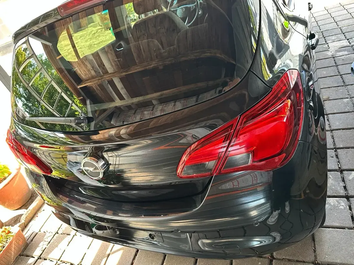 Gebraucht Opel Corsa 90 PS (66 kW) 2017 Schwarz Kleinwagen