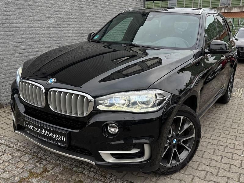 Schwarz Gebraucht 2015 BMW X5 Sport Line SUV | 23.900 € (Superpreis) - Bild 1/4