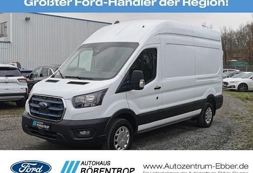 Gebraucht Ford E-Transit Trend 197 kW (269 PS) 2022 Weiß Van